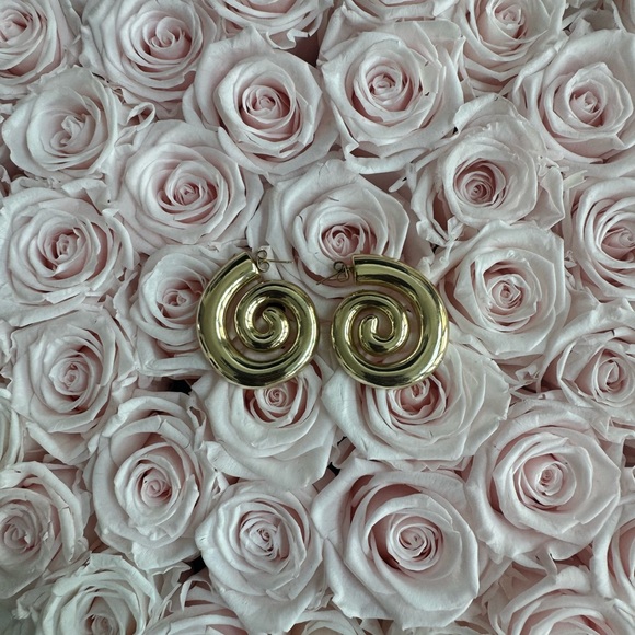 Cult Gaia Gold Spiral Earrings - Picture 2 of 4
